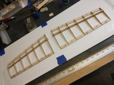 Beginning of the gluing of the wing tip center ribs. End ribs dry fit in place.